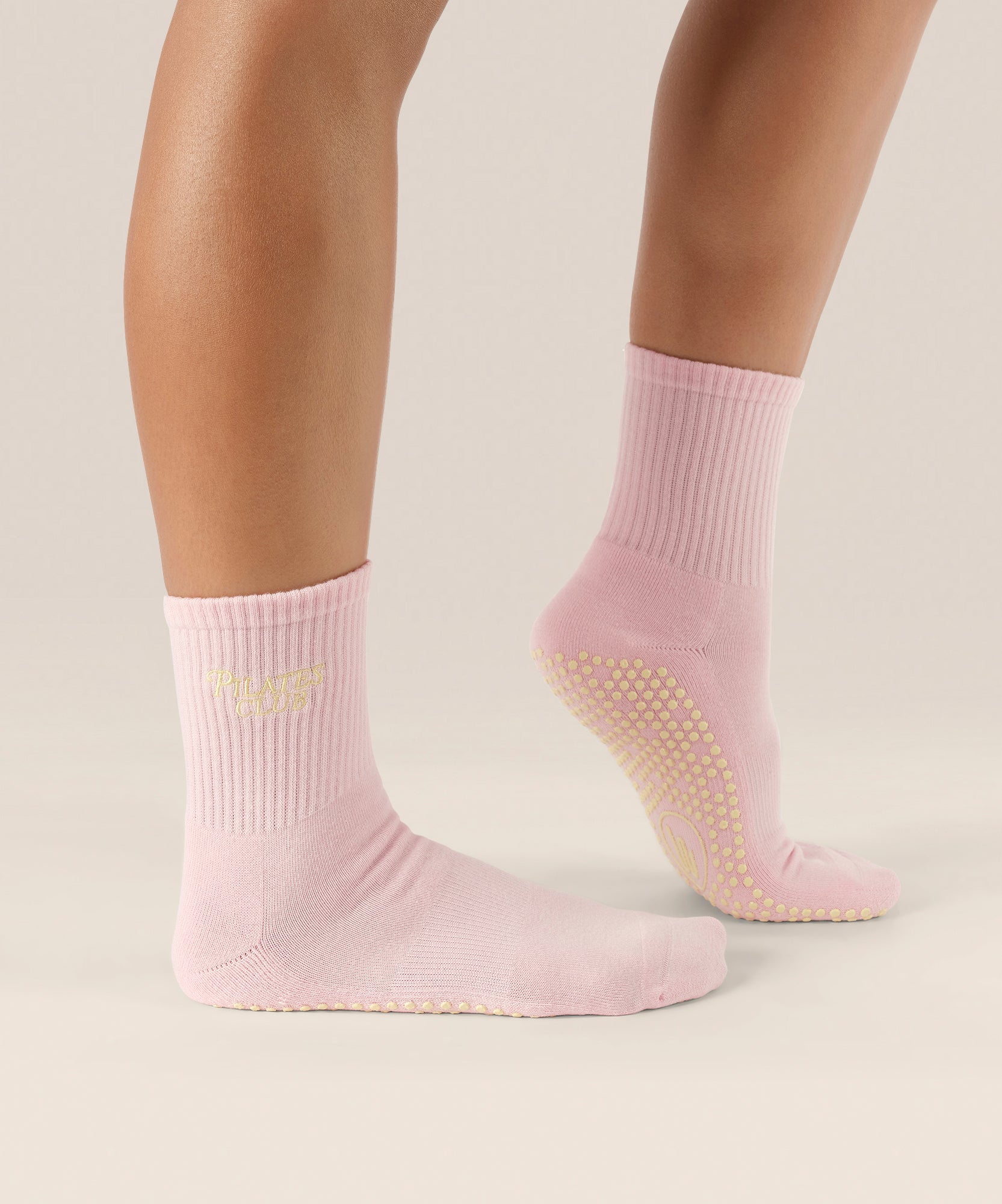 Crew Non Slip Grip Socks - Pilates Club Pink