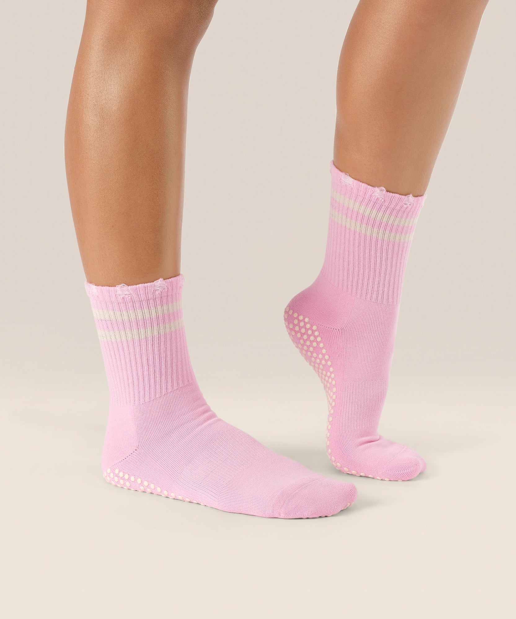 Crew Non Slip Grip Socks - Edgy Cool Pink