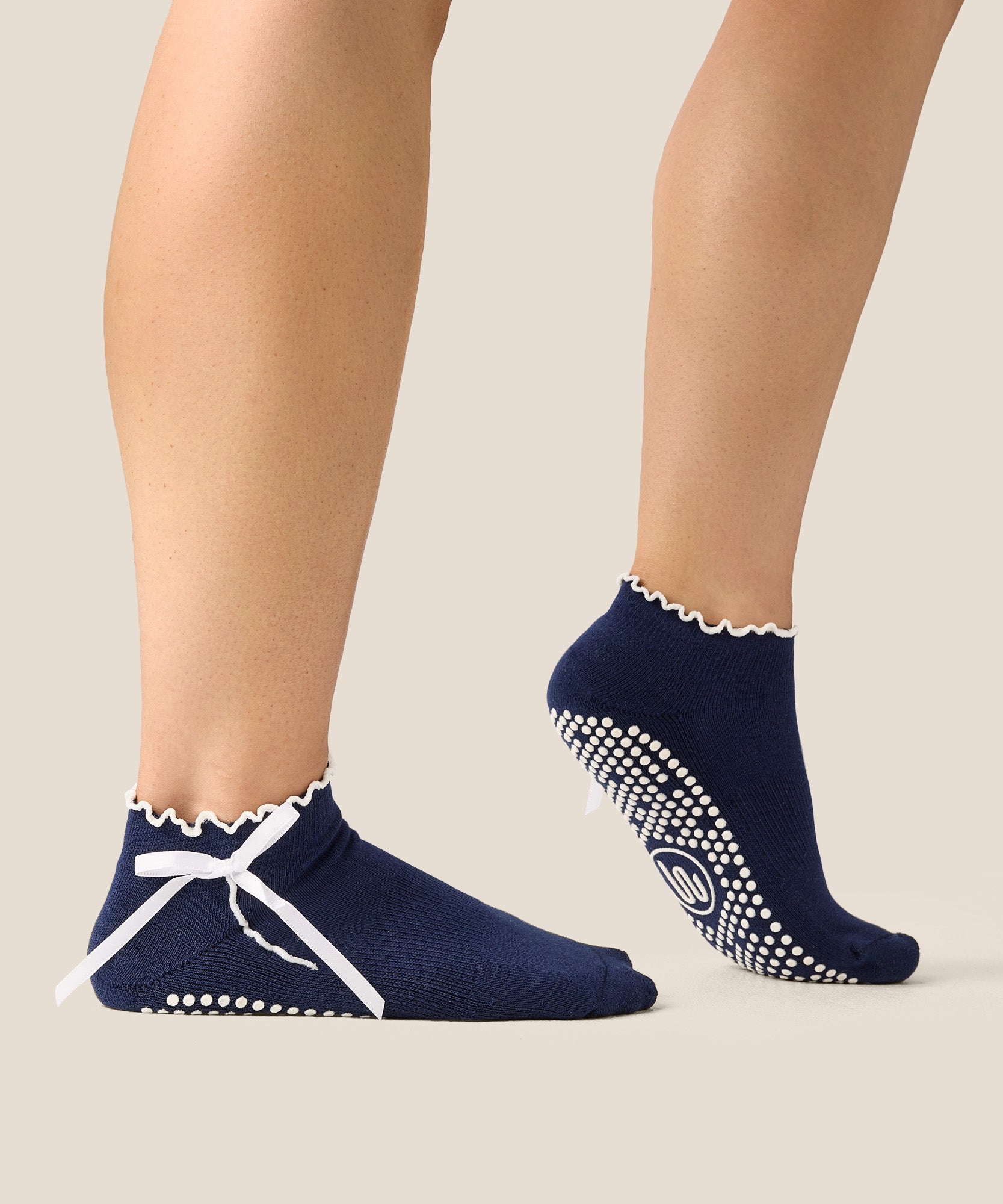 Low Rise Grip Socks - Sweet Bow Navy
