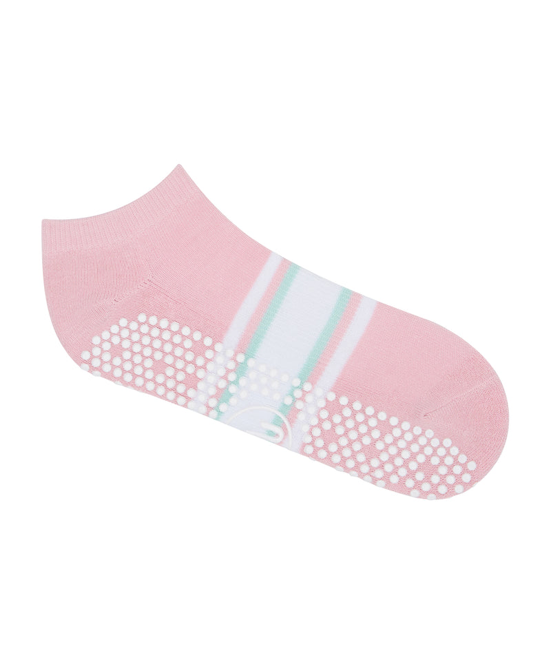 Comfortable and functional socks with non-slip grip