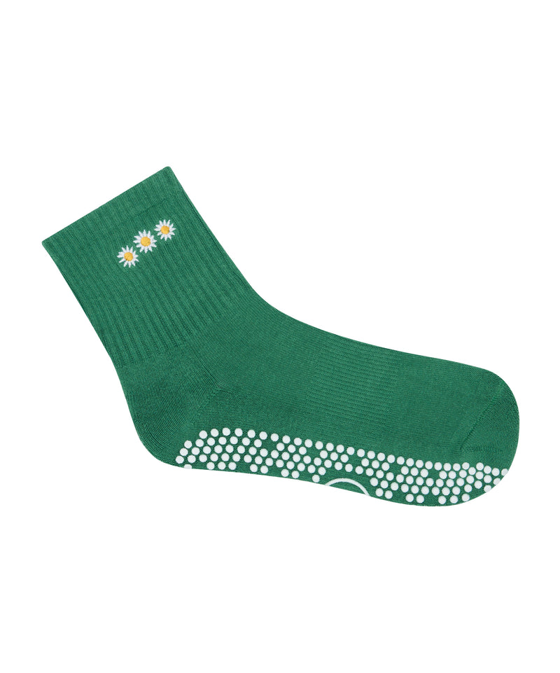 Soft and durable non-slip grip socks for yoga or pilates