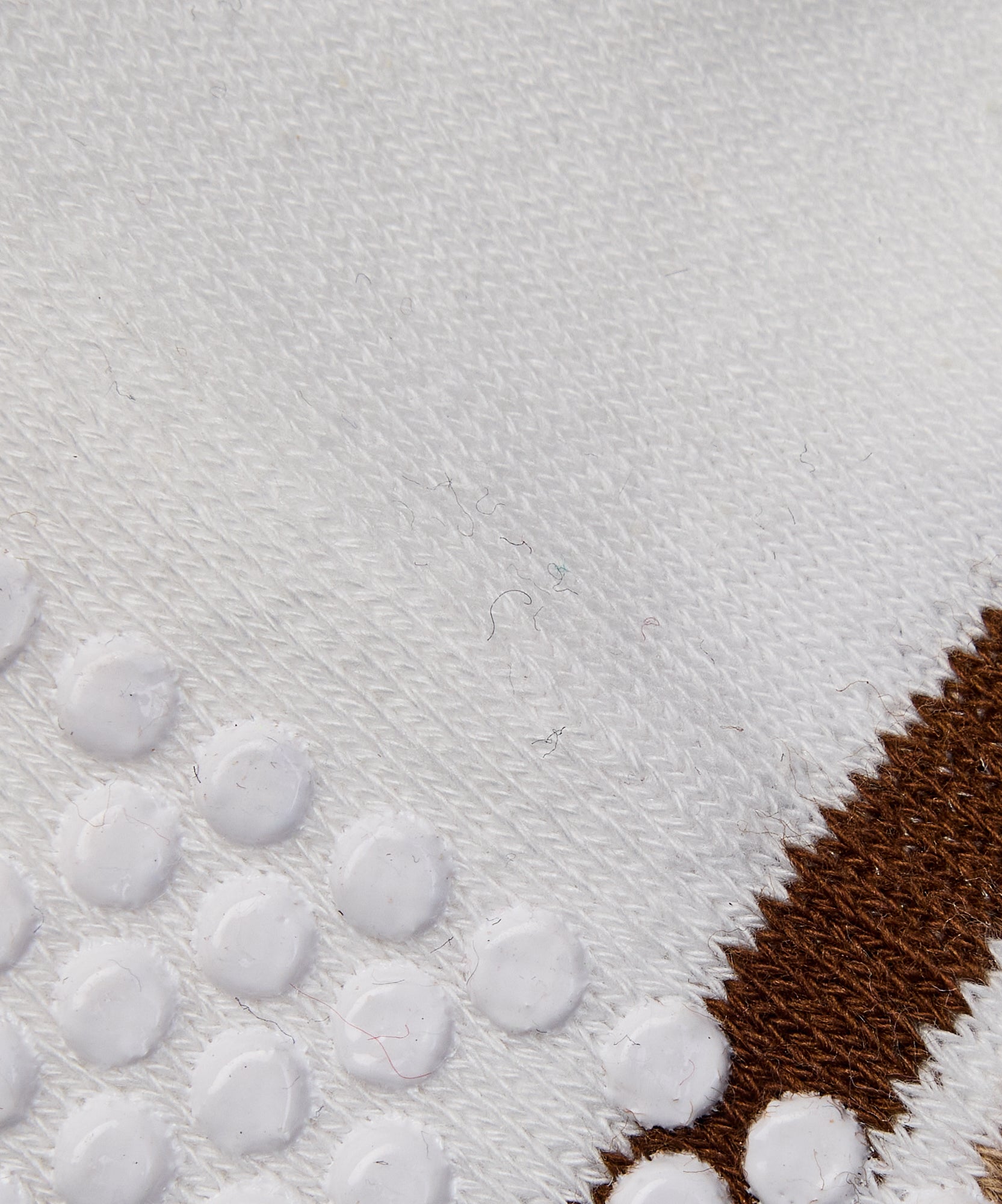 Classic Low Rise Grip Socks - Ivory Brown Stripe