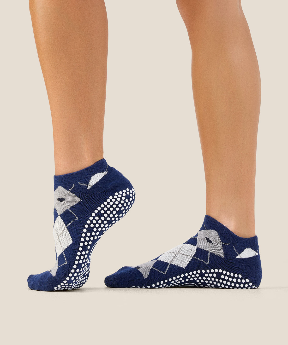 Low Rise Grip Socks - Argyle Navy | MoveActive