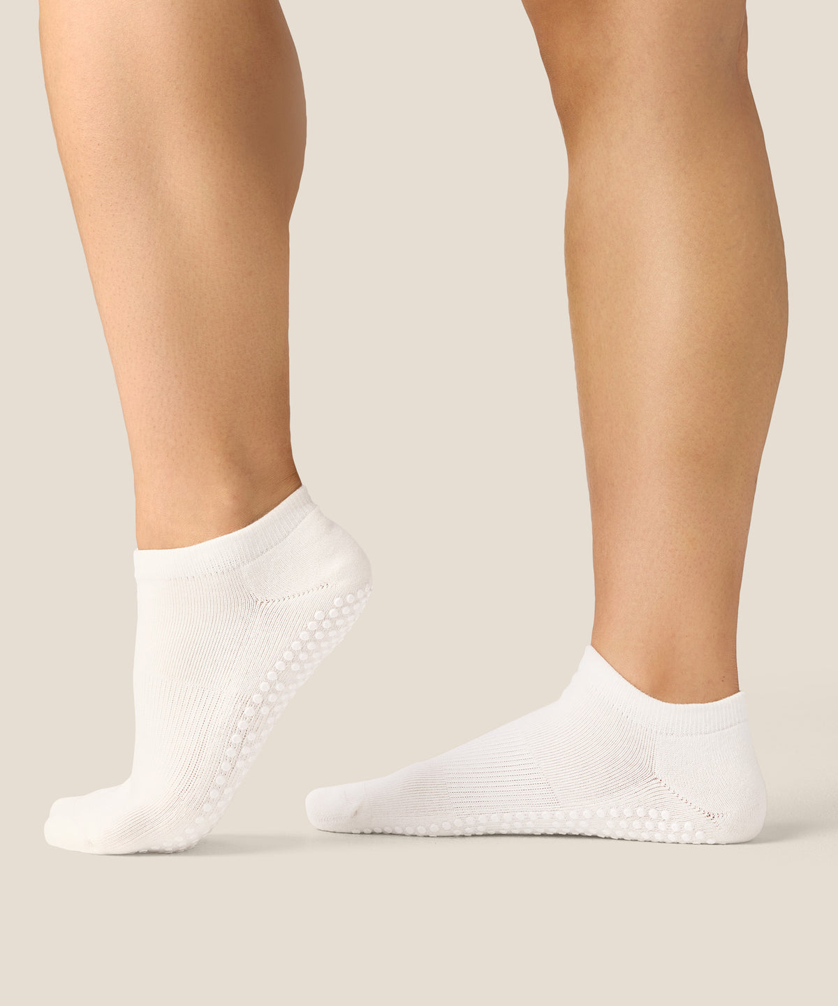 Low Rise Grip Socks | Ivory | MoveActive