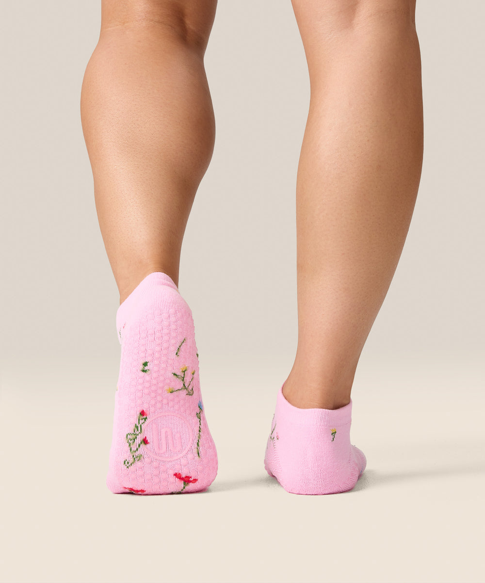 All Rise Socks Low Rise Grip Socks - Wildflower Pink