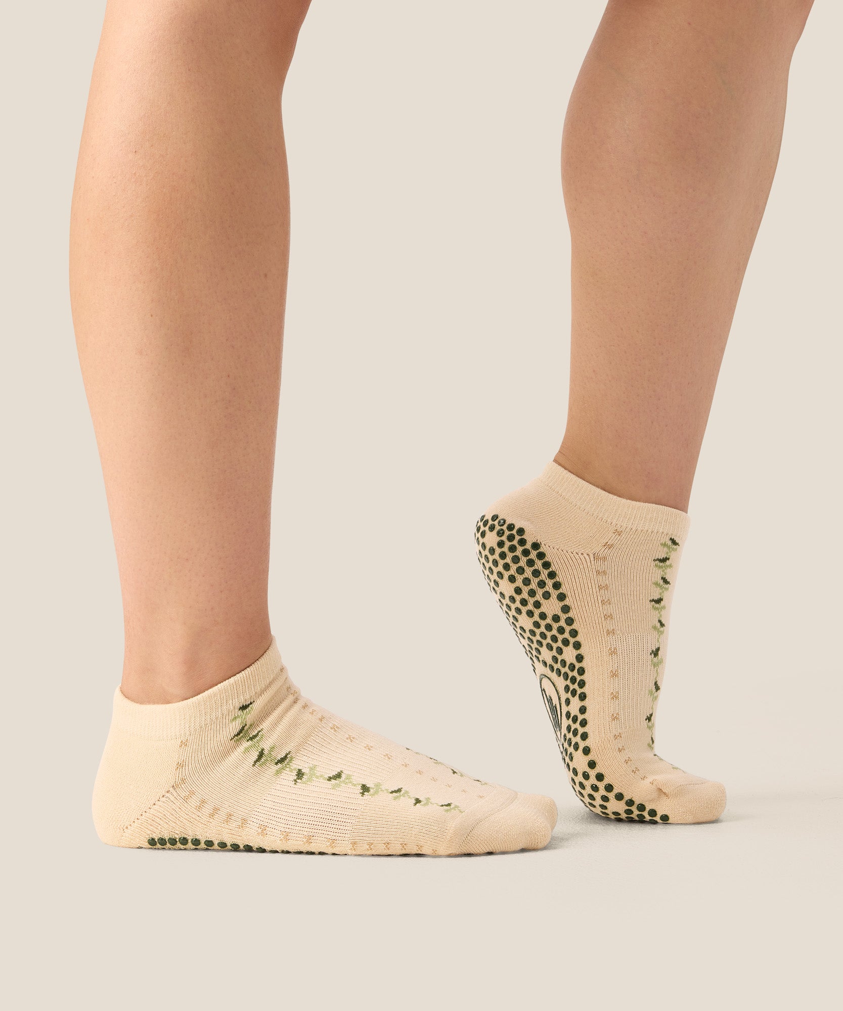 Low Rise Grip Socks - Wildflower Vine