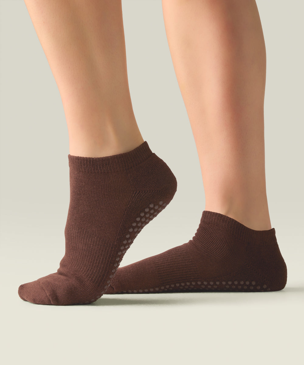 Low Rise Grip Socks | Black | MoveActive