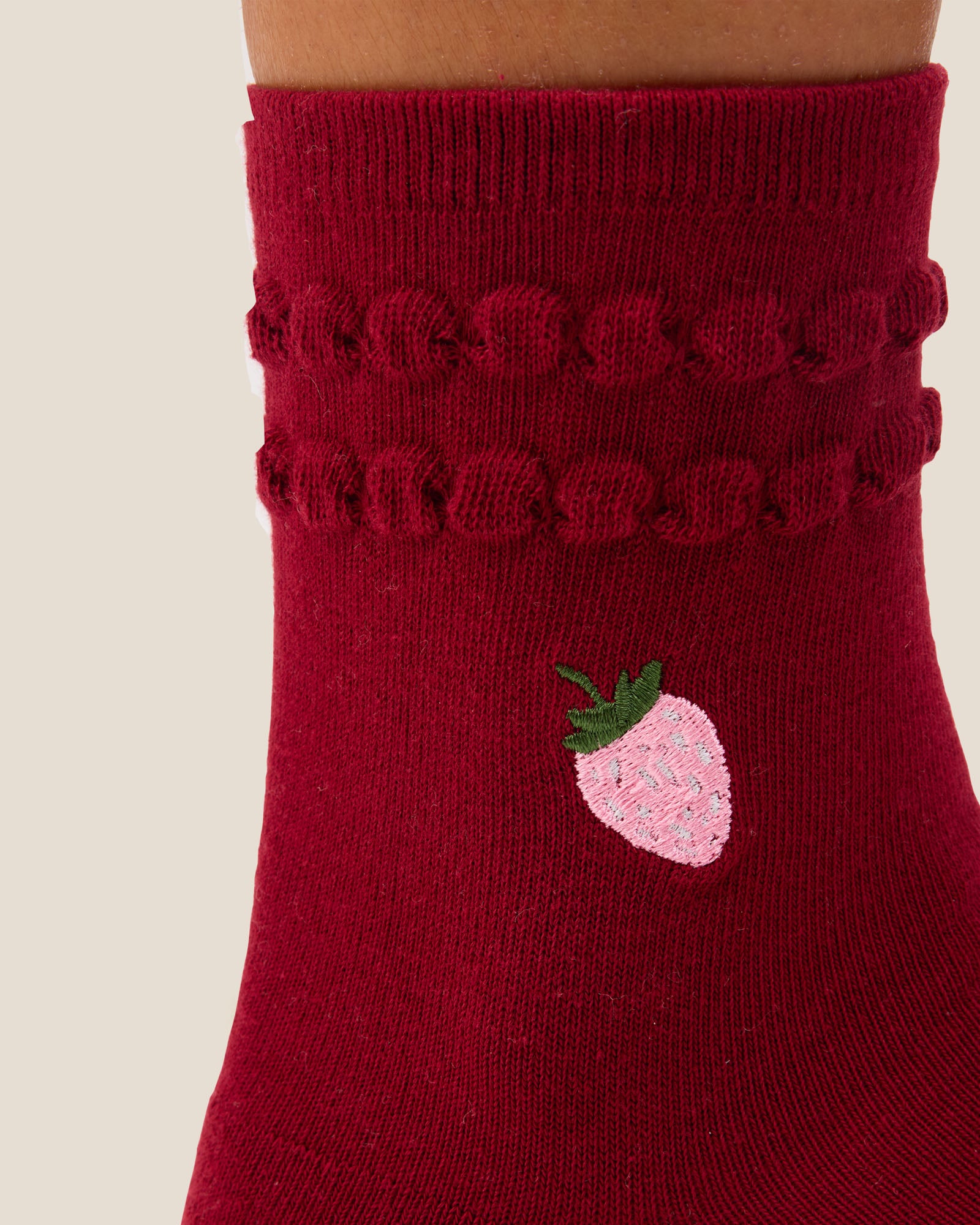 Crew Grip Socks - Strawberry Ruffle Ruby